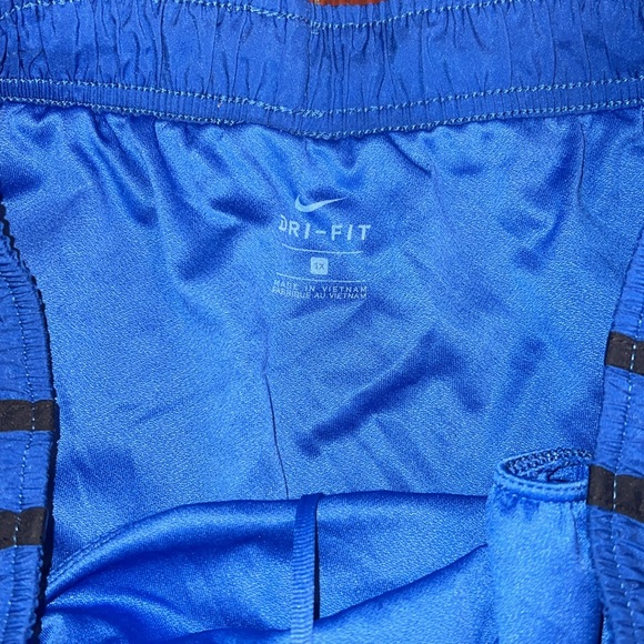 Plus Size Nike Tempo Shorts - Picture 4 of 4